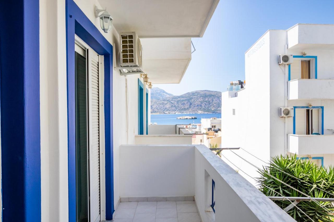 Lilis Apartment 3 Karpathos Extérieur photo